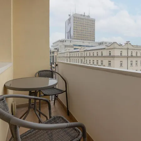 Cosy Dream Center By Renters Apartment *